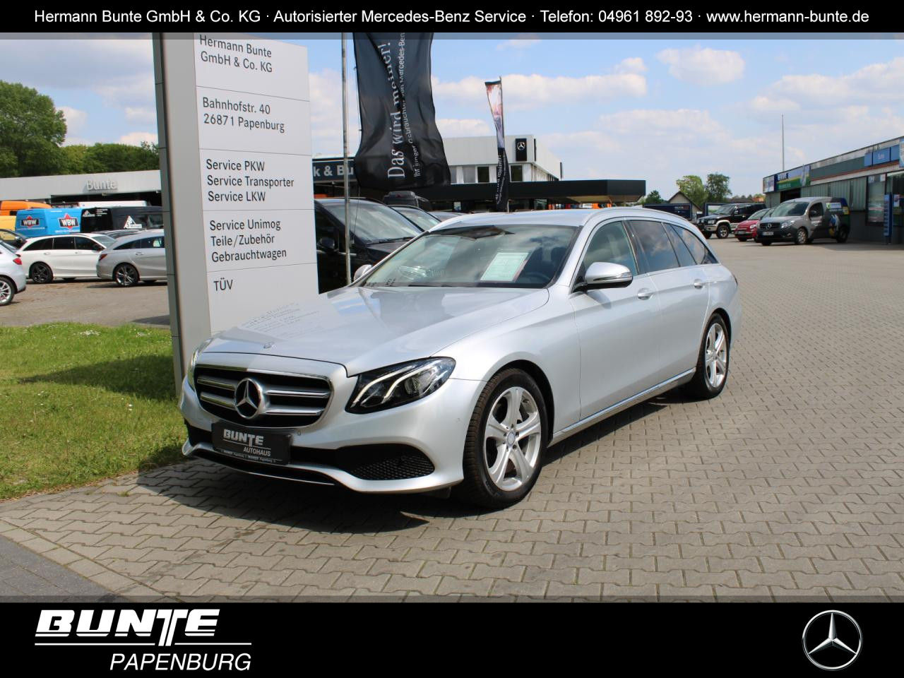MERCEDES-BENZ E 220 d T Avantgarde+9G Tronic+LED+RFK+Command++
