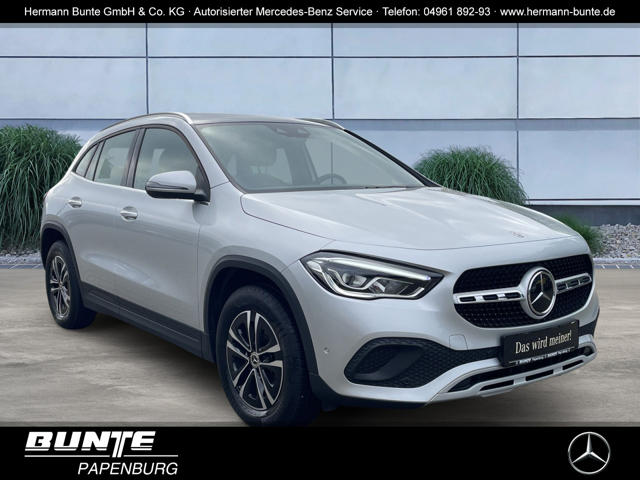 MERCEDES-BENZ GLA 200 d STYLE/AHK/PANORAMA/DISTRONIC/KAMERA Navi